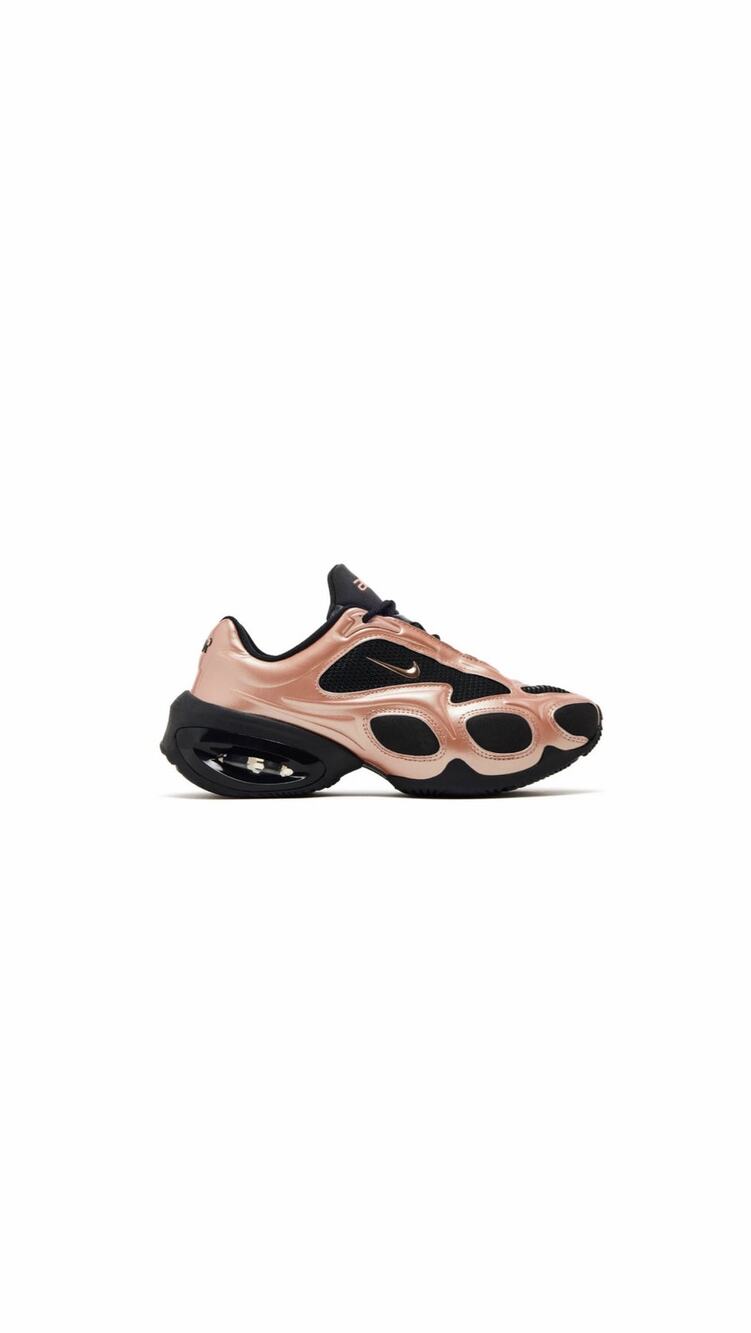 Nike Air Max Muse Sneaker
Black/Rose Gold